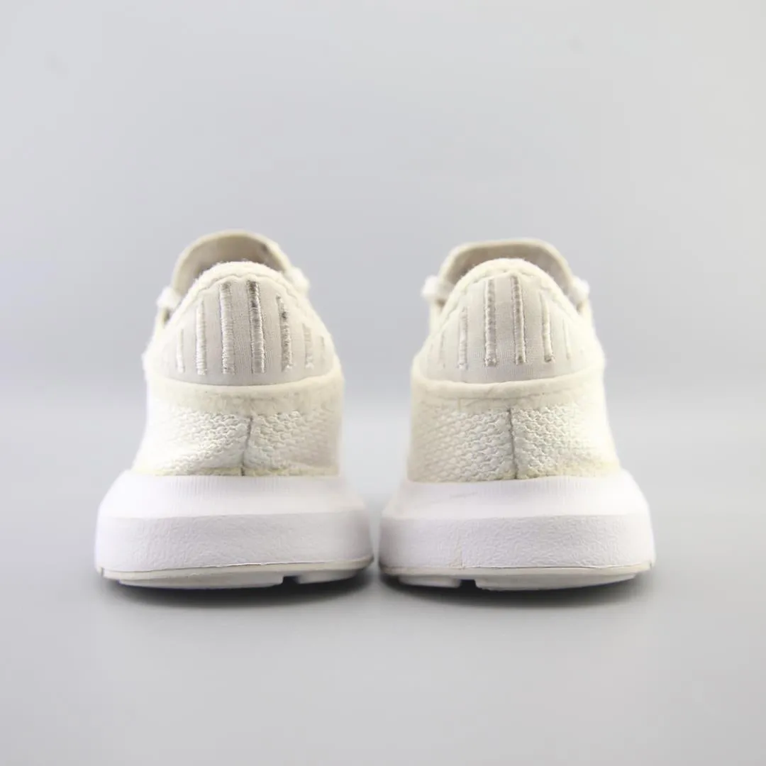 ADIDAS SWIFT RUN X ESSENTIAL