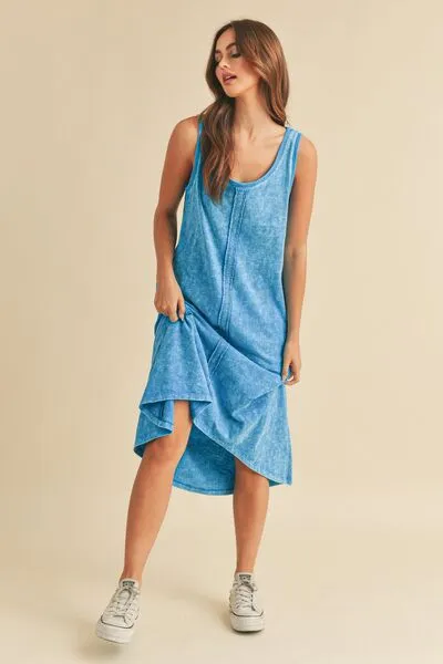 Aemi   Co High-Low Hem Scoop Neck Midi Tank Dress