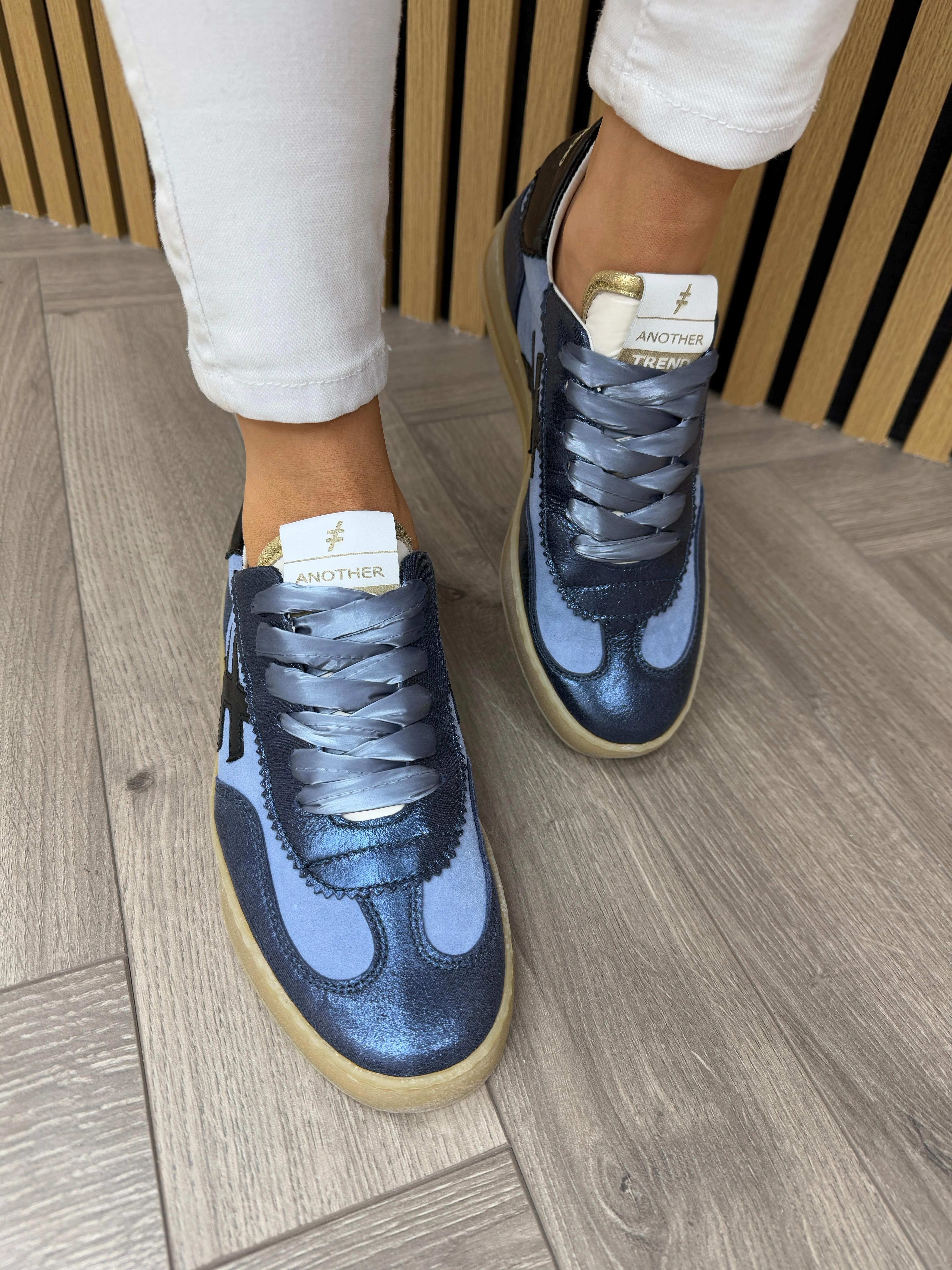 Another Trend (SS25) Lace Up Trainer With Gum Sole A032 76 C8 - Avalon - (AT20)