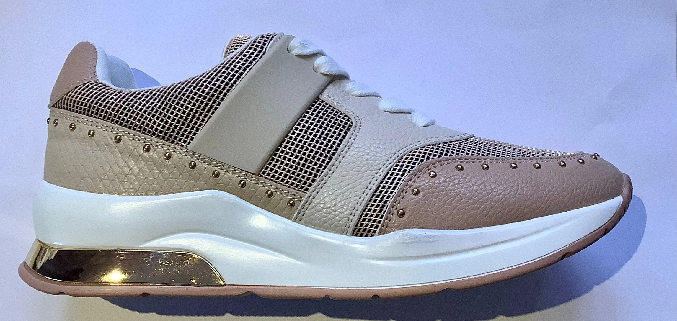 Blush & Sand heeled Trainers- Menbur