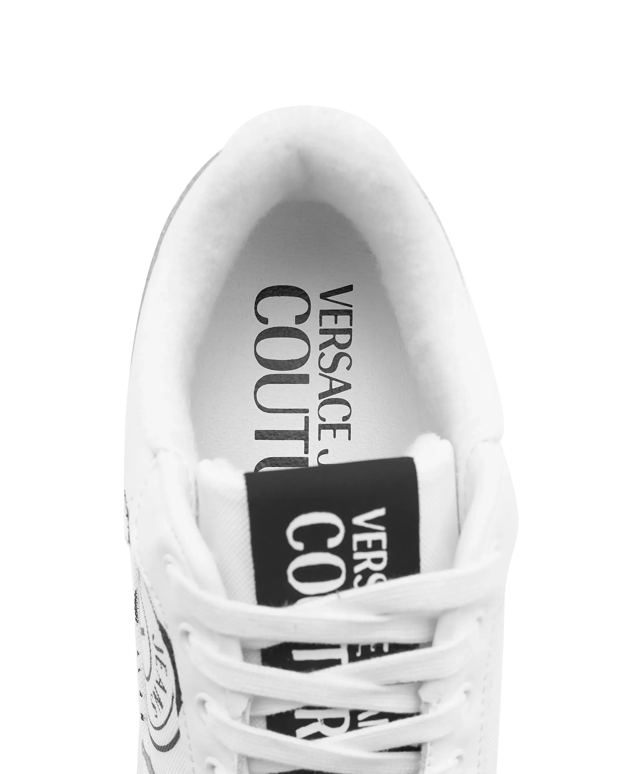 Brooklyn V-Emblem Sneakers