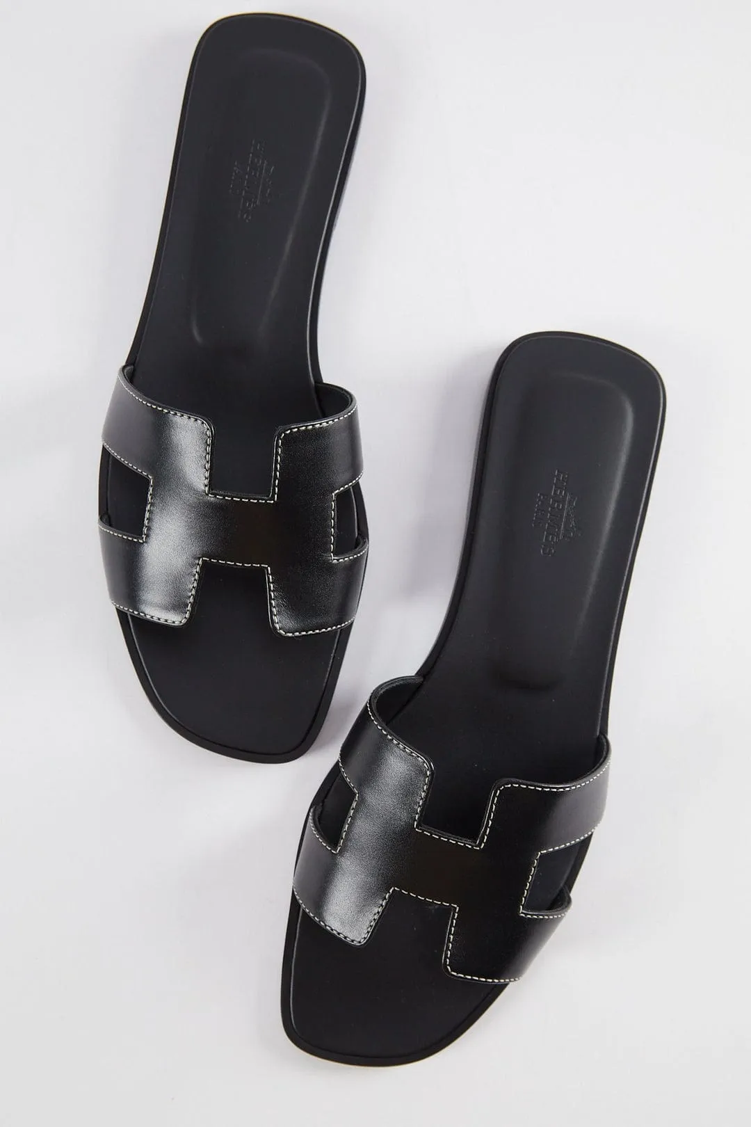 Hermes Orans Black 38.5 - AWC1688