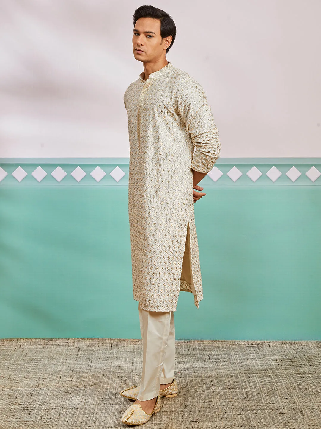 Men's Off White Rayon Kurta & Pyjama Set