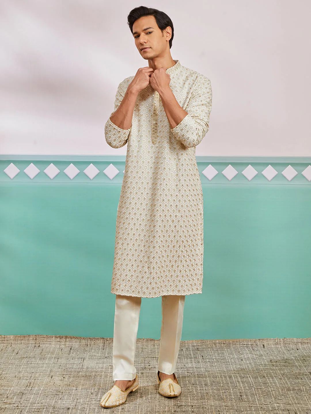 Men's Off White Rayon Kurta & Pyjama Set