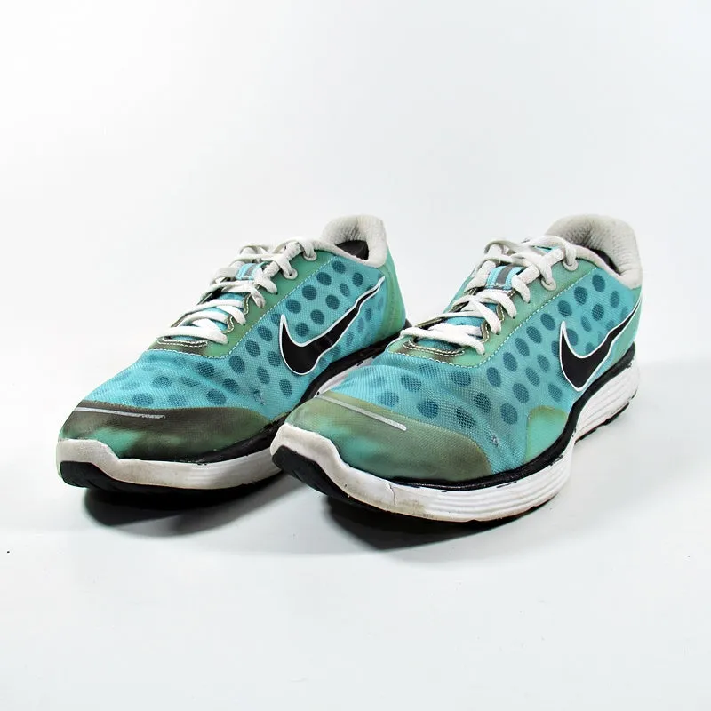 NIKE Lunar Swift