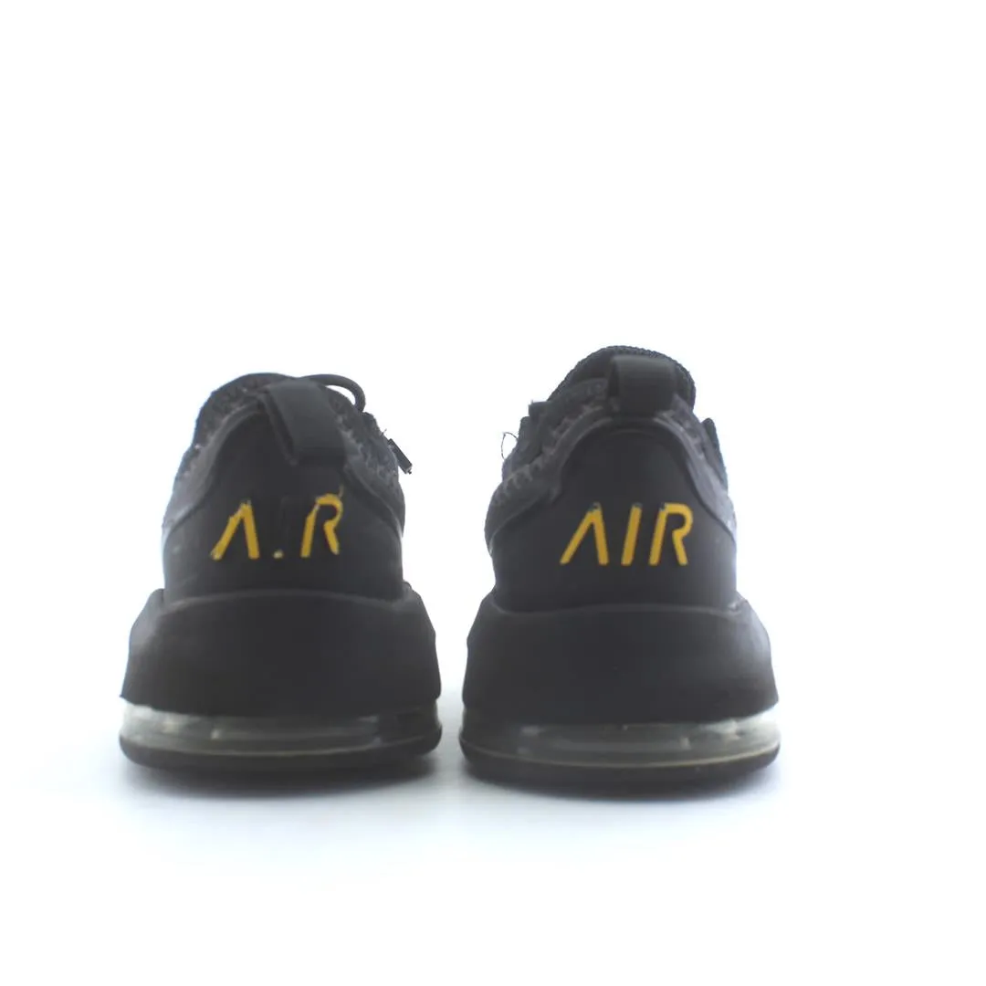 NIKE MAX MOTION 2