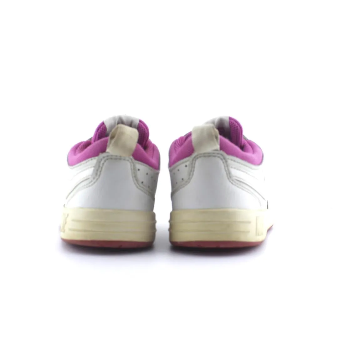 NIKE  PICO 5