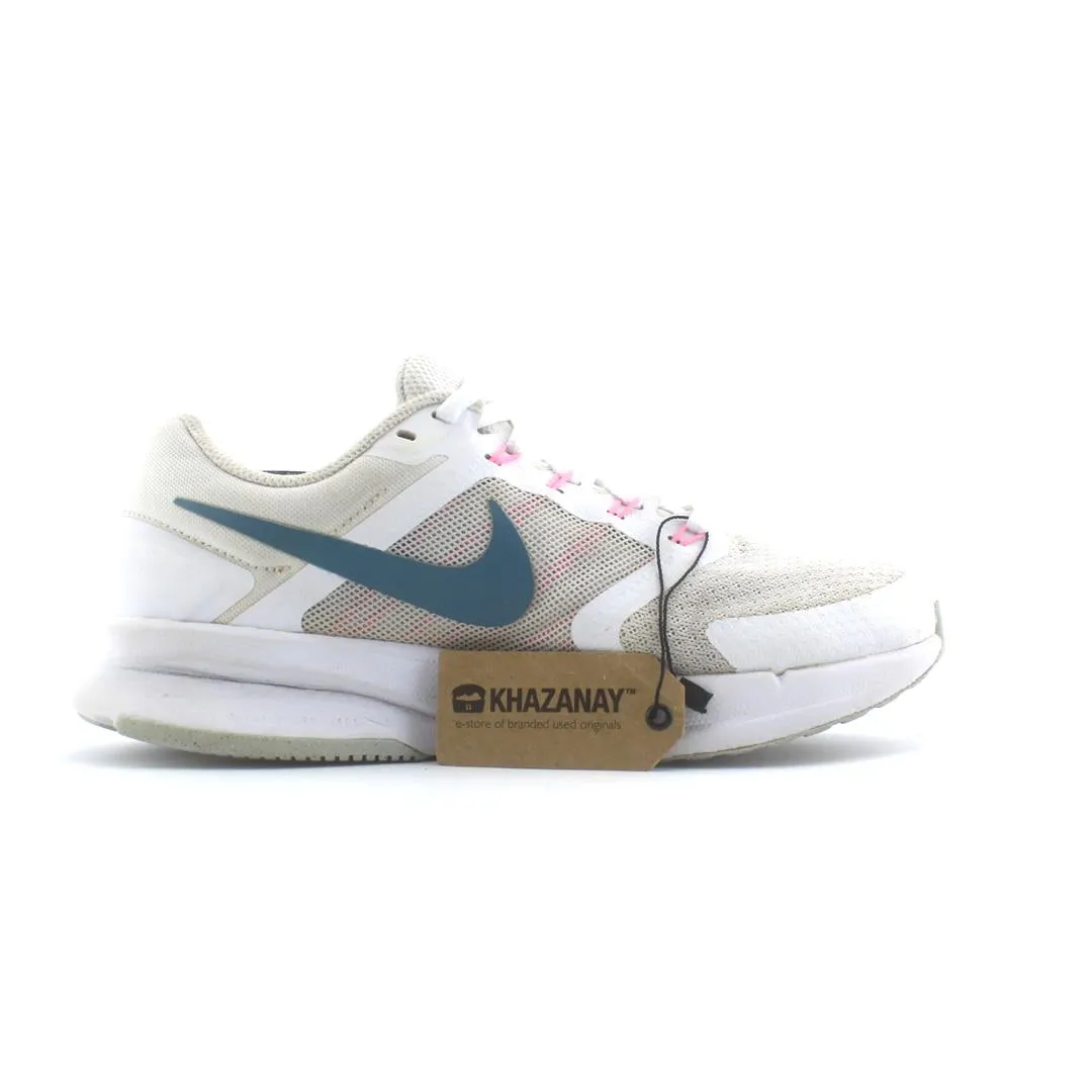 NIKE SWIFT 3