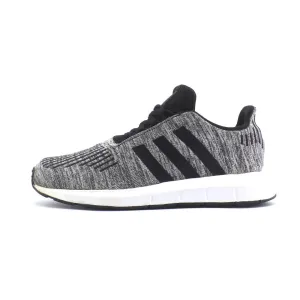 NIKE SWIFT RUN