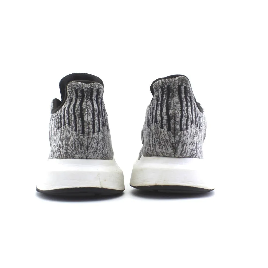 NIKE SWIFT RUN