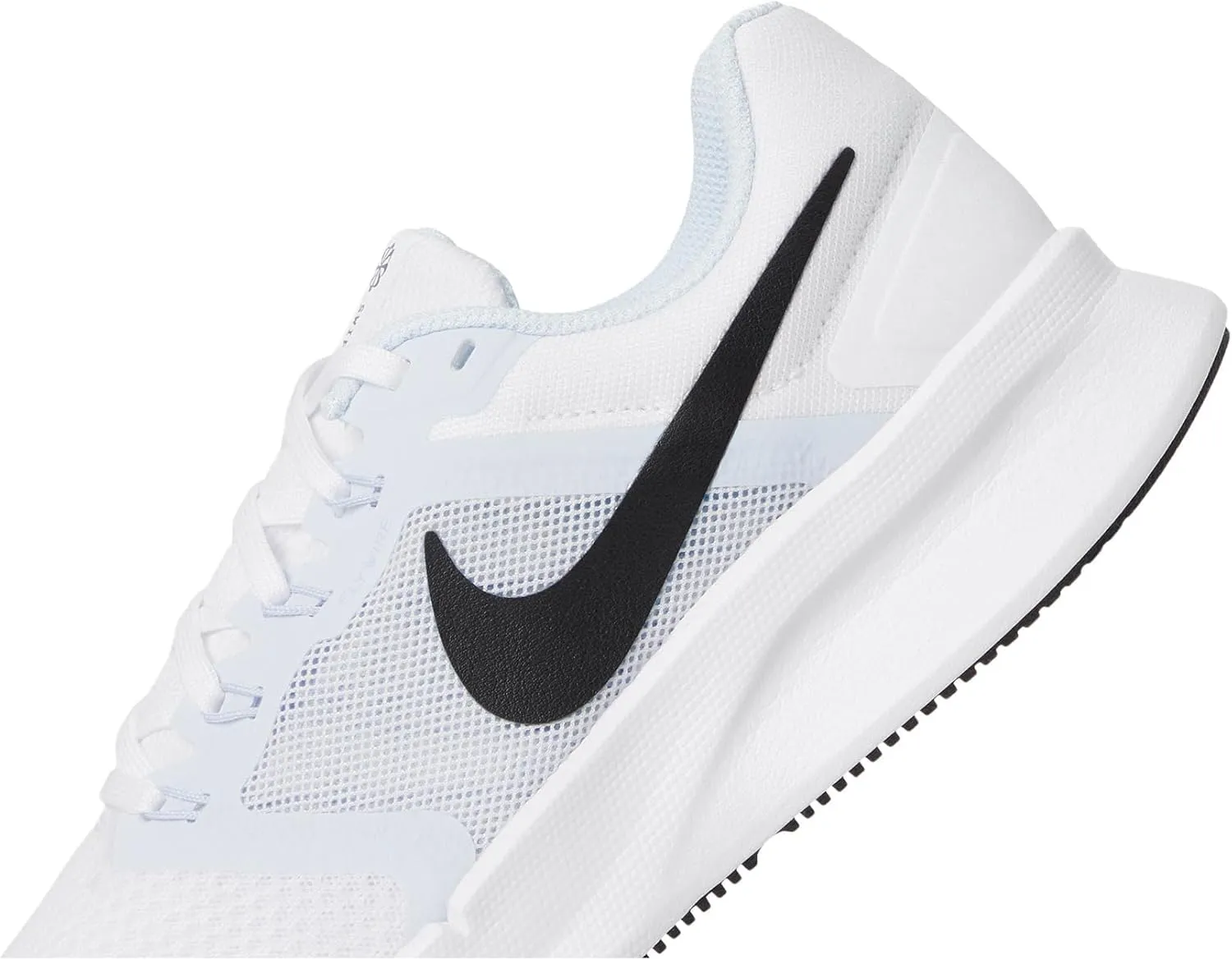 Nike Women's Run Swift 3 Sneaker
