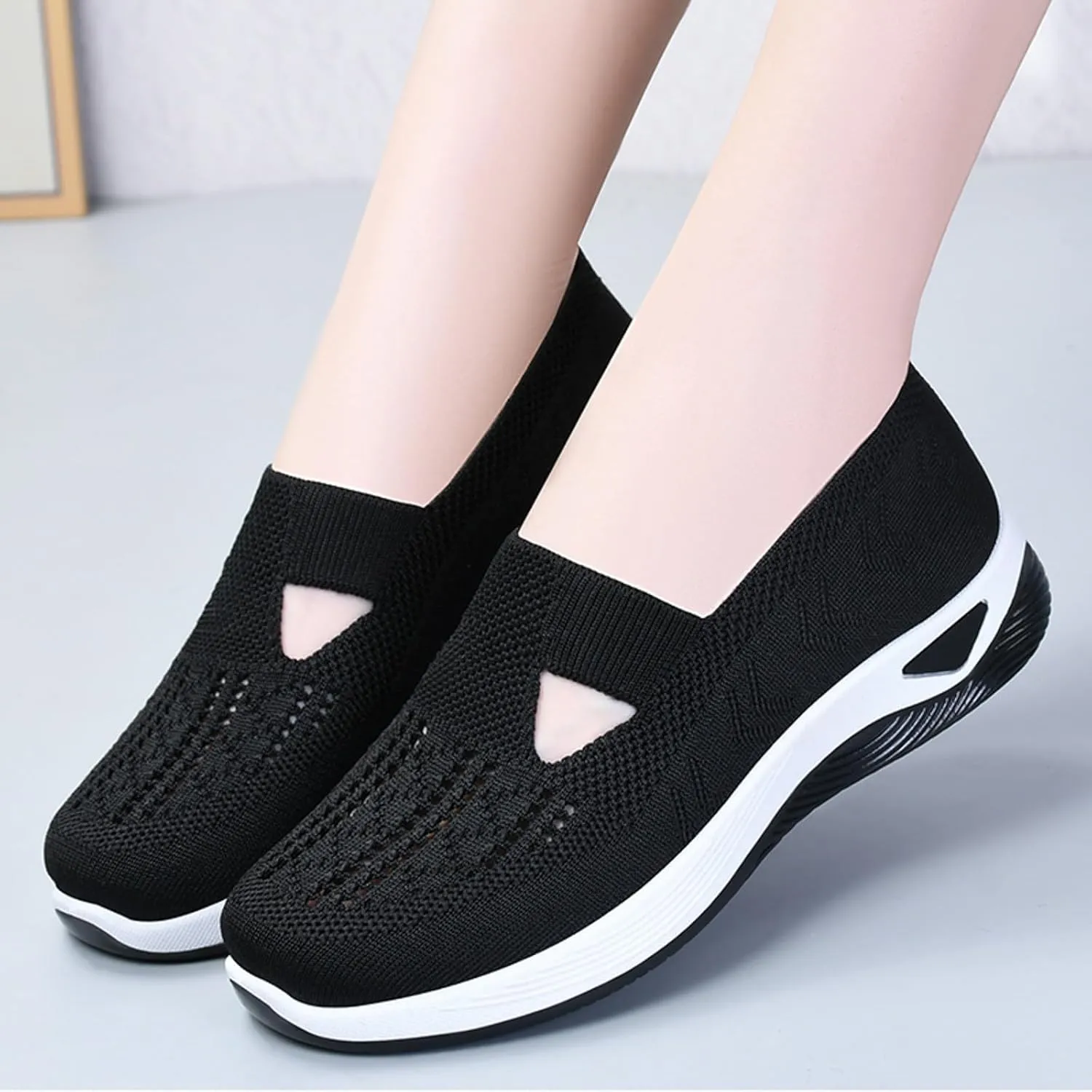 Orthopedic Shoes for Women Mesh Walking Shoes Breathable Non-Slip Slip On Loafers Lightweight Memory Foam Flat Sneakers