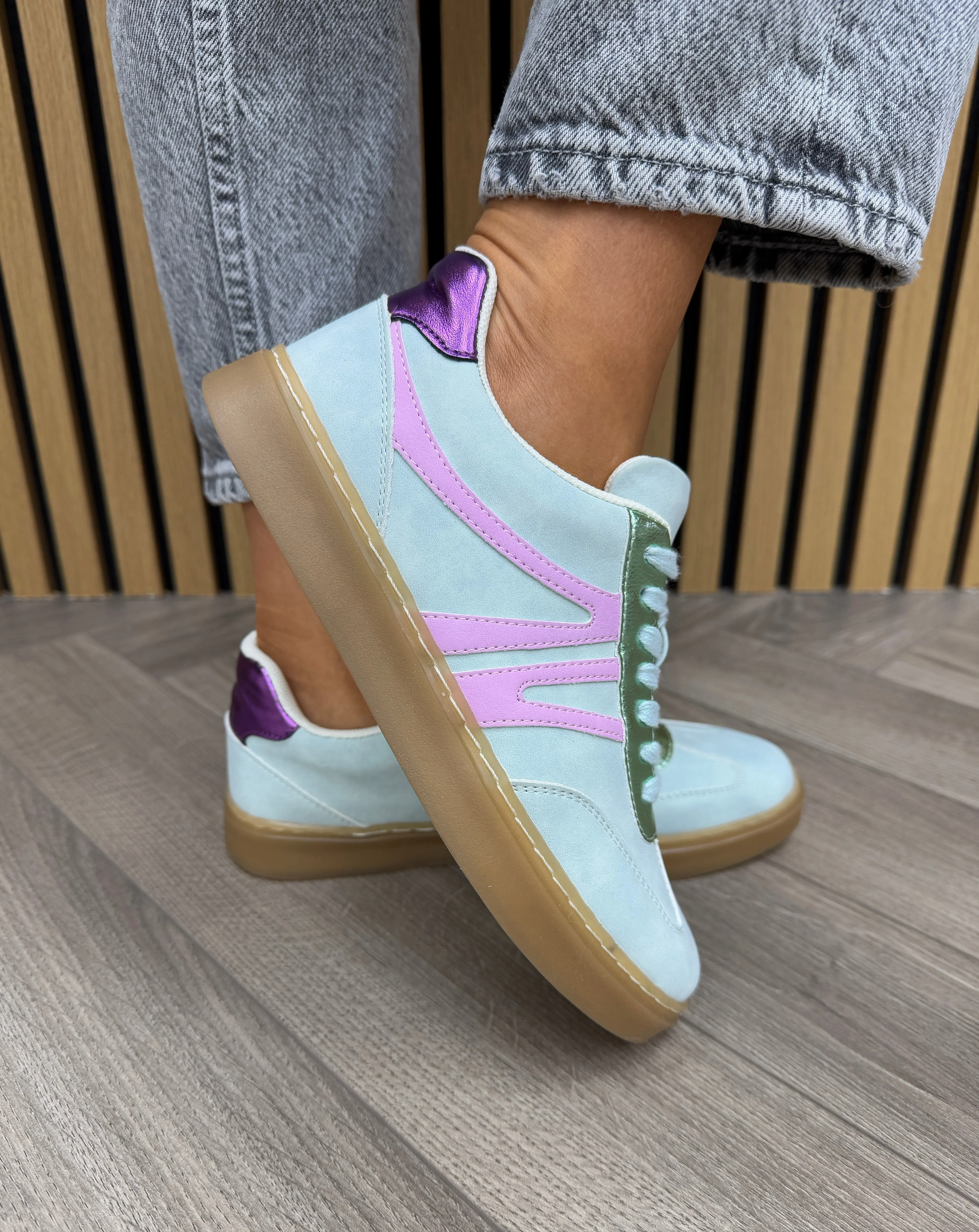 Redz Gum Sole Trainer with Coloured Inserts 6G428-V1230 - Green (R11)