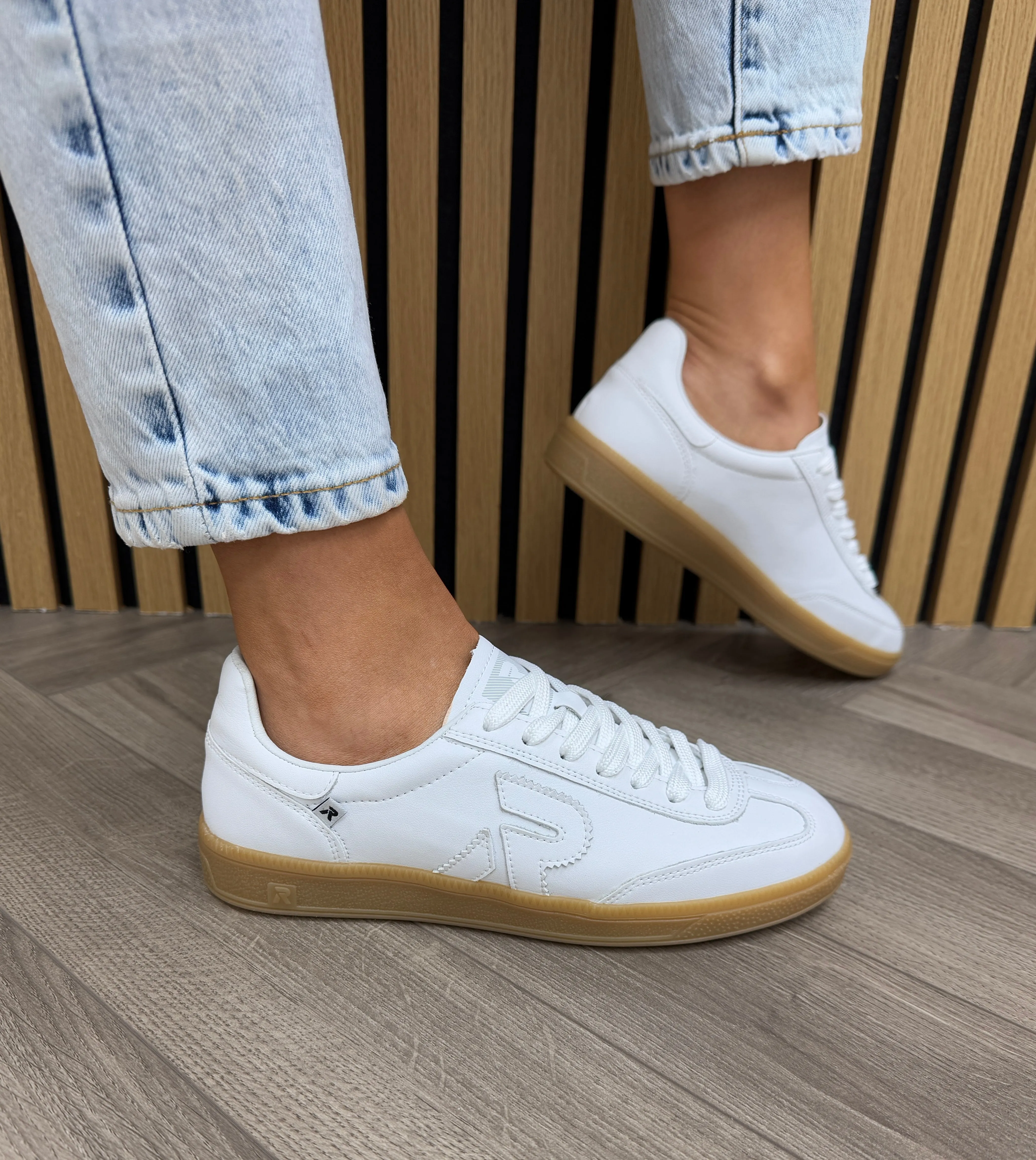 Rieker (SS25) Trainer With Gum Sole W2200-80 - White (R37)
