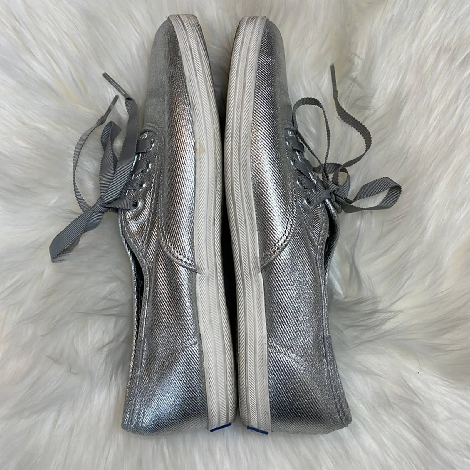 Size 8 KEDS Silver Metallic Sneakers Shoes