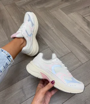 Tommy Hilfiger (SS25) Lace Up Runner EN0EN02745 - Delicate Pink (T38)