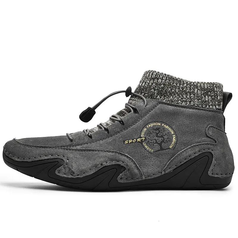 Winter-ready Plush Leather Men's Casual Sneakers: Stylish, Anti-Slip, and Warm Outdoor Shoes.