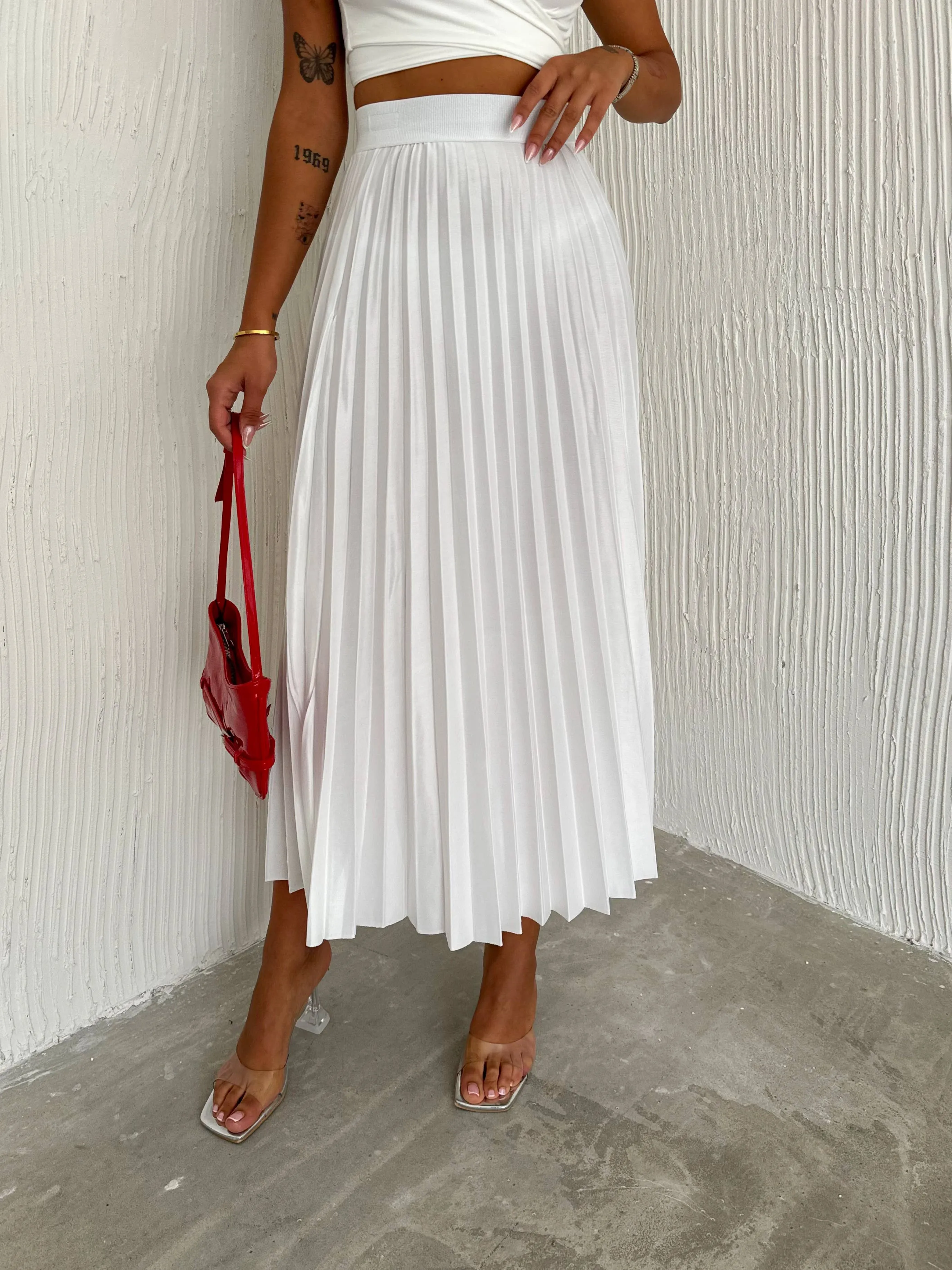 Women's Pleated Skirt Long Solid Color Skirt Modest Skirt: Beige / S/M
