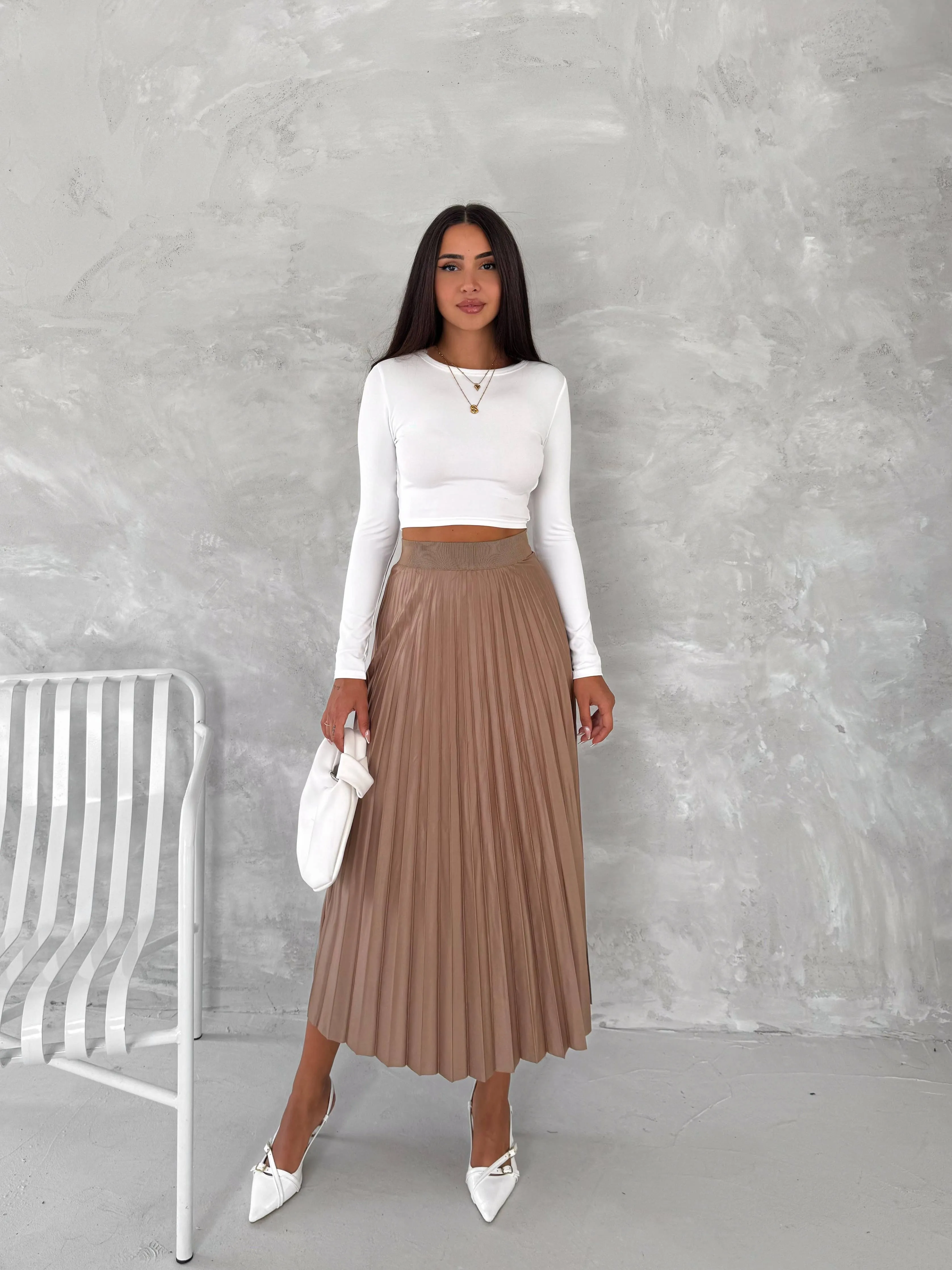 Women's Pleated Skirt Long Solid Color Skirt Modest Skirt: Beige / S/M