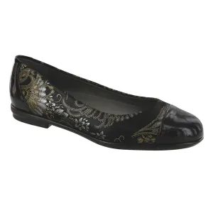 Women's Scenic Ballet Flat Brocade black patent
